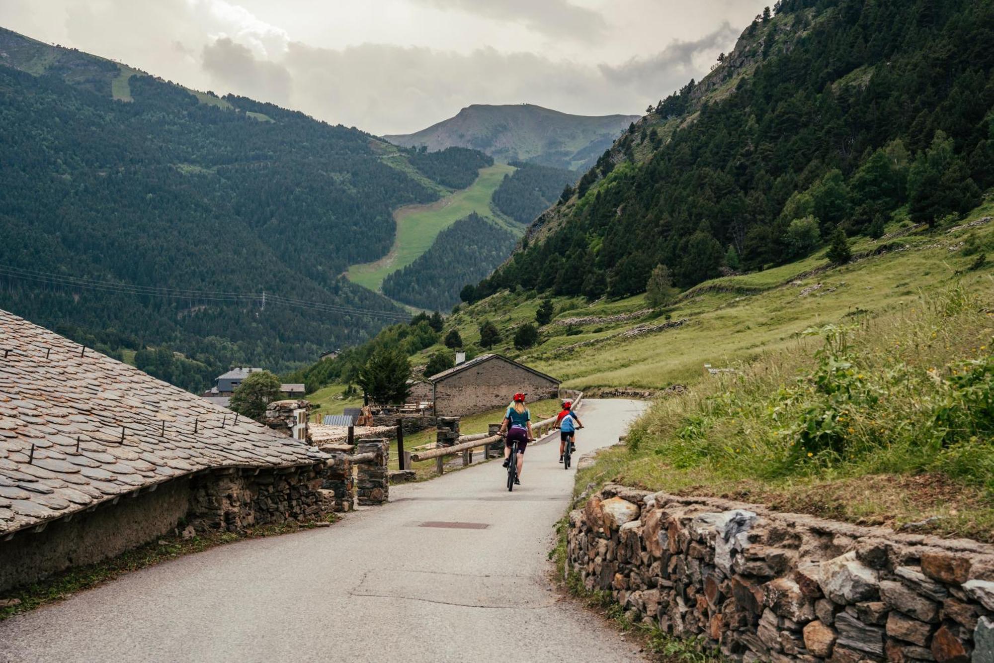 Serras Andorra ソルデュ エクステリア 写真
